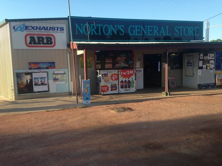INDEPENDENT MOBIL BRANDED SERVICE STATION & GENERAL STORE