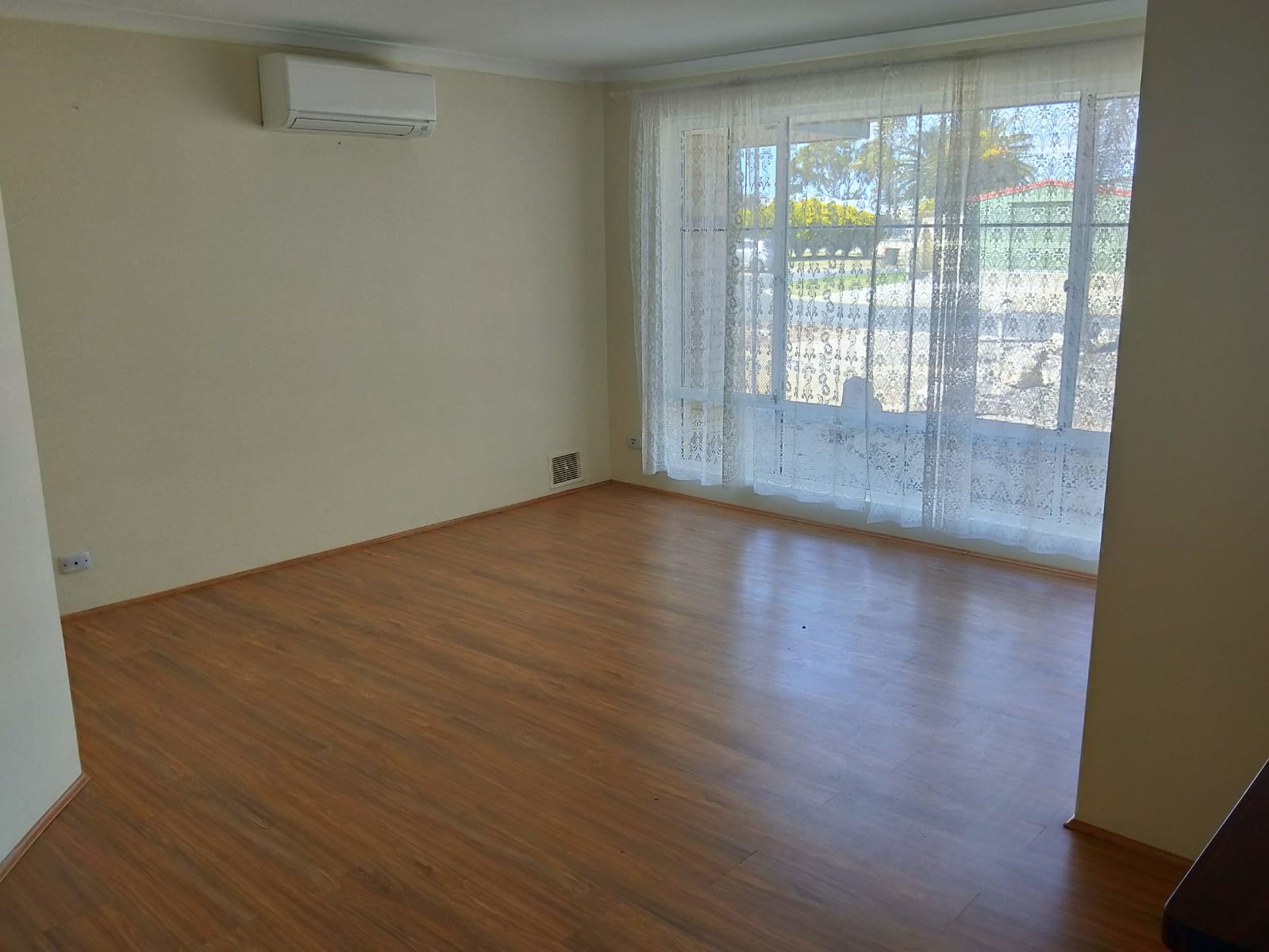 12 Britannia Place Port Kennedy WA 6172 House for Rent