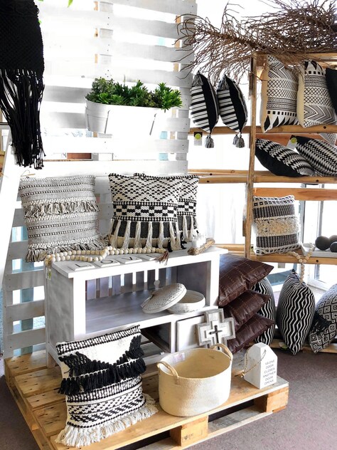 Homewares Stores with warehousing