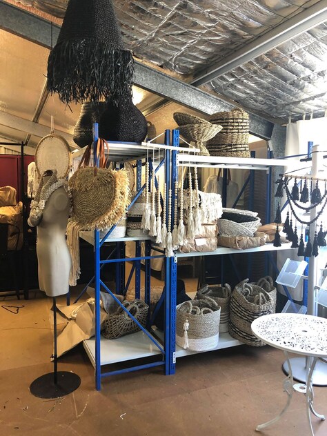 Homewares Stores with warehousing