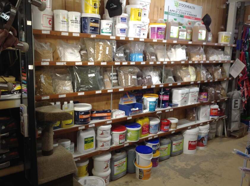 PLENTY VALLEY STOCKFEED. WELL ESTABLISHED AND POPULAR BUSINESS. COVID SAFE