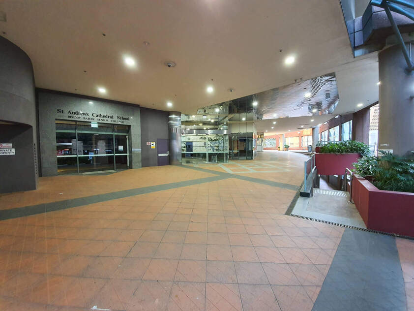 PREMIUM FOOD LOCATION WITH OUTDOOR SEATING OPTIONS PRIME SPOT