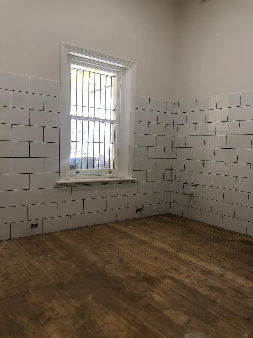 Prime Semaphore seaside location. In-between 2 historic businesses. Undergoing full renovation, scheduled completion date end of May.