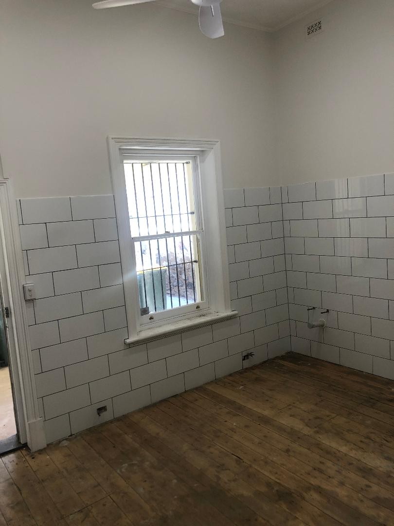 Prime Semaphore seaside location. In-between 2 historic businesses. Undergoing full renovation, scheduled completion date end of May.
