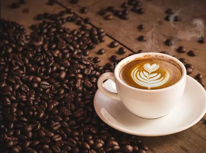 ICONIC GEELONG CAFE WITH LICENSED PREMISES