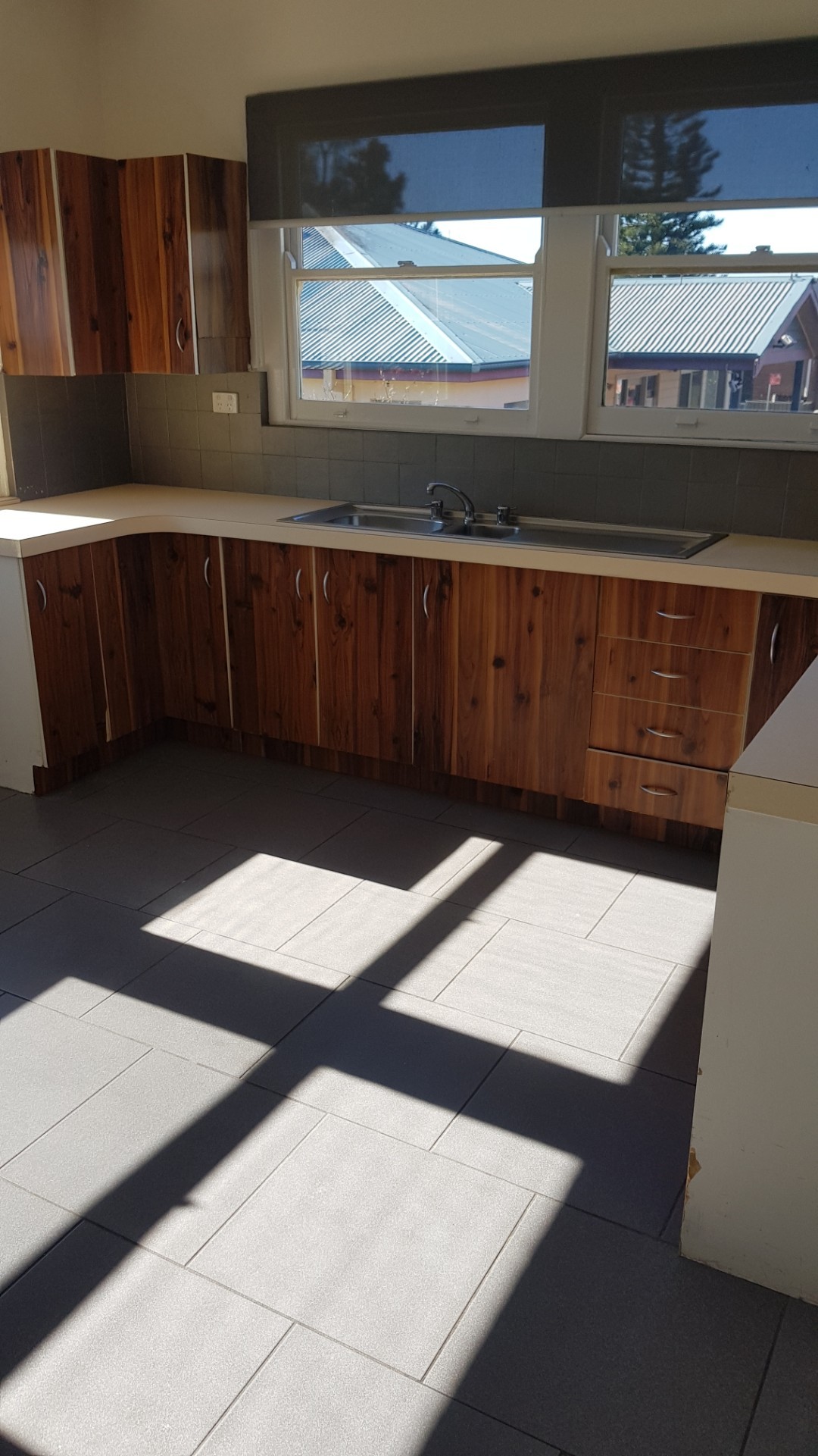 ULLADULLA CBD - PROFESSIONAL SUITES