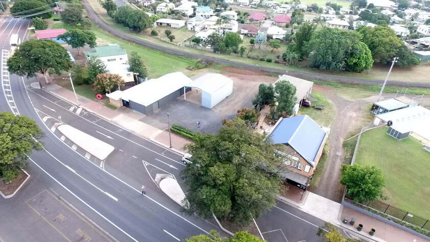 COMMERCIAL/INDUSTRIAL PROPERTY WITH WORKSHOP/OFFICE - MAIN COMMERCIAL STRIP