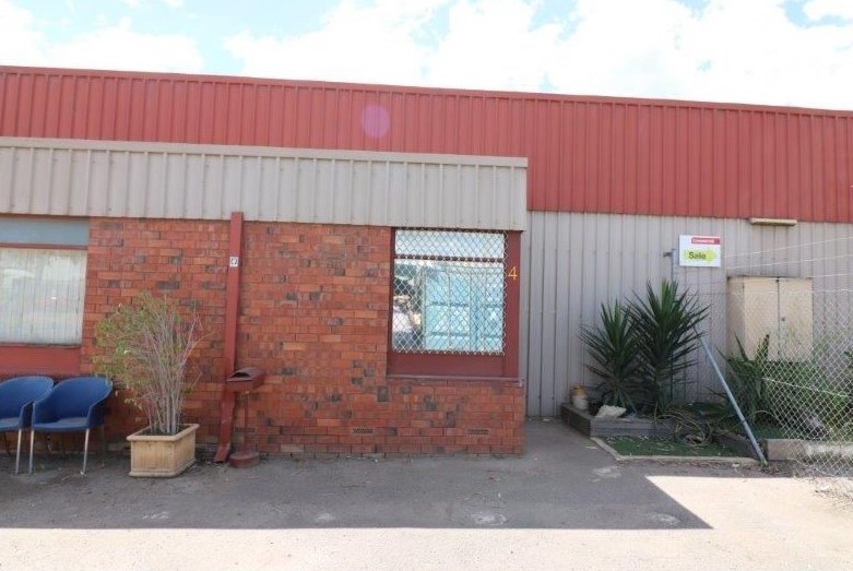 Private Commercial For Sold 4/117-123 South Terrace Wingfield SA 5013 1