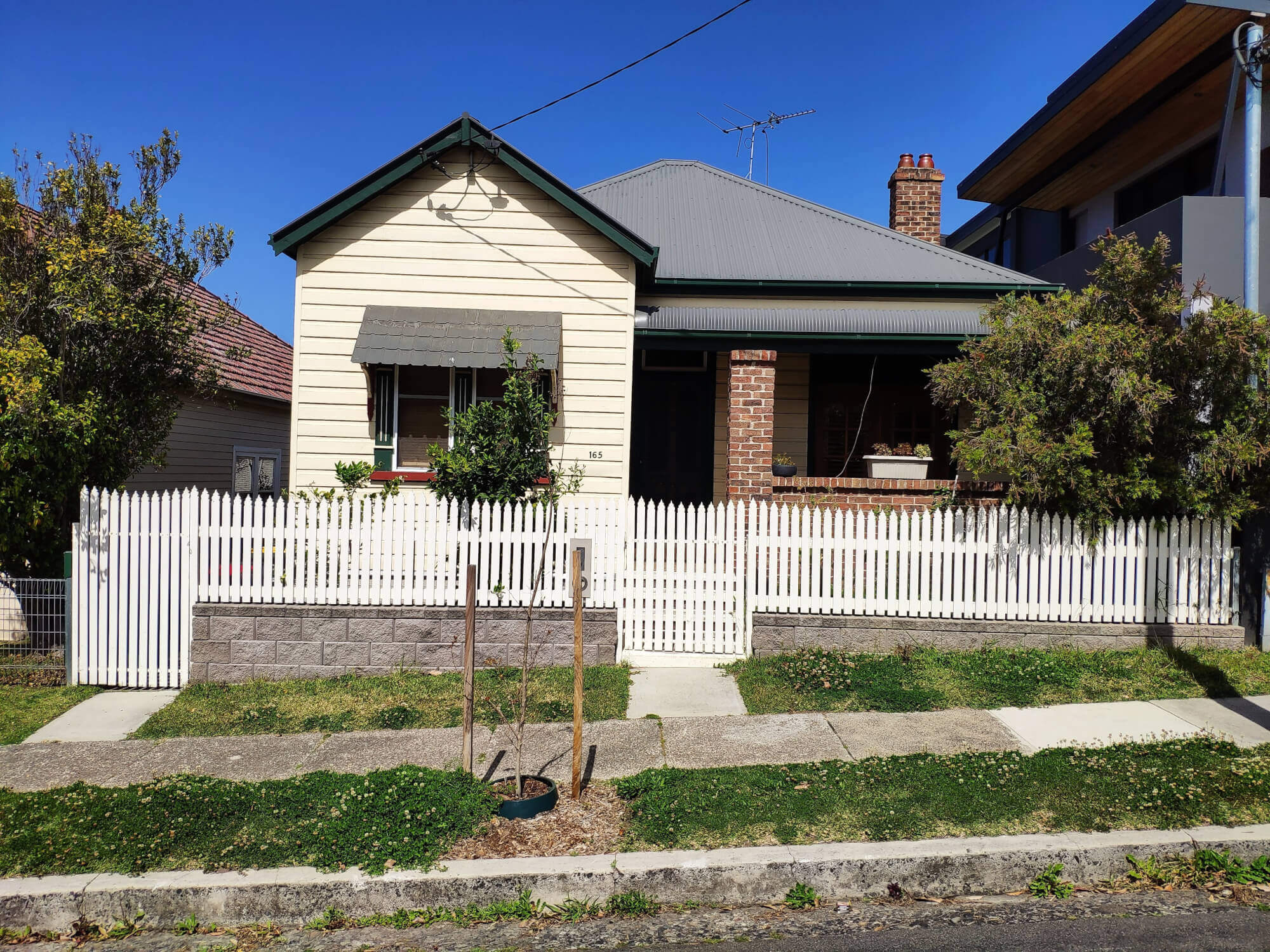 165 Denison St Hamilton NSW 2303 House for Rent