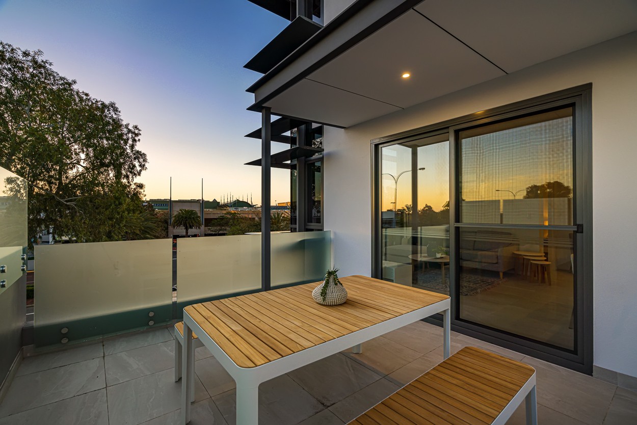 204/150152 Riseley Street Booragoon WA 6154 Apartment for Rent