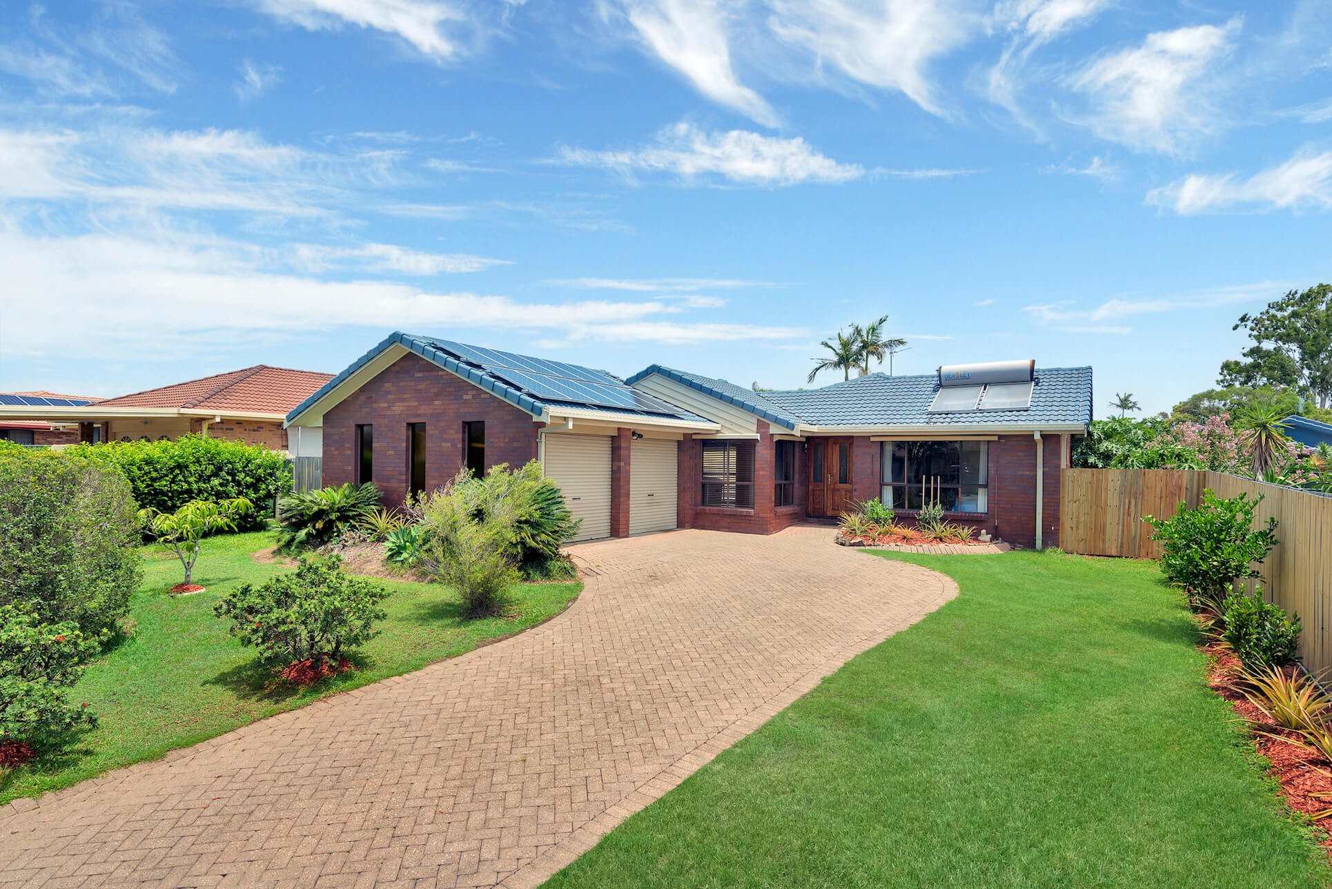 13 Treeview Drive Burleigh Waters QLD 4220 House for Sold