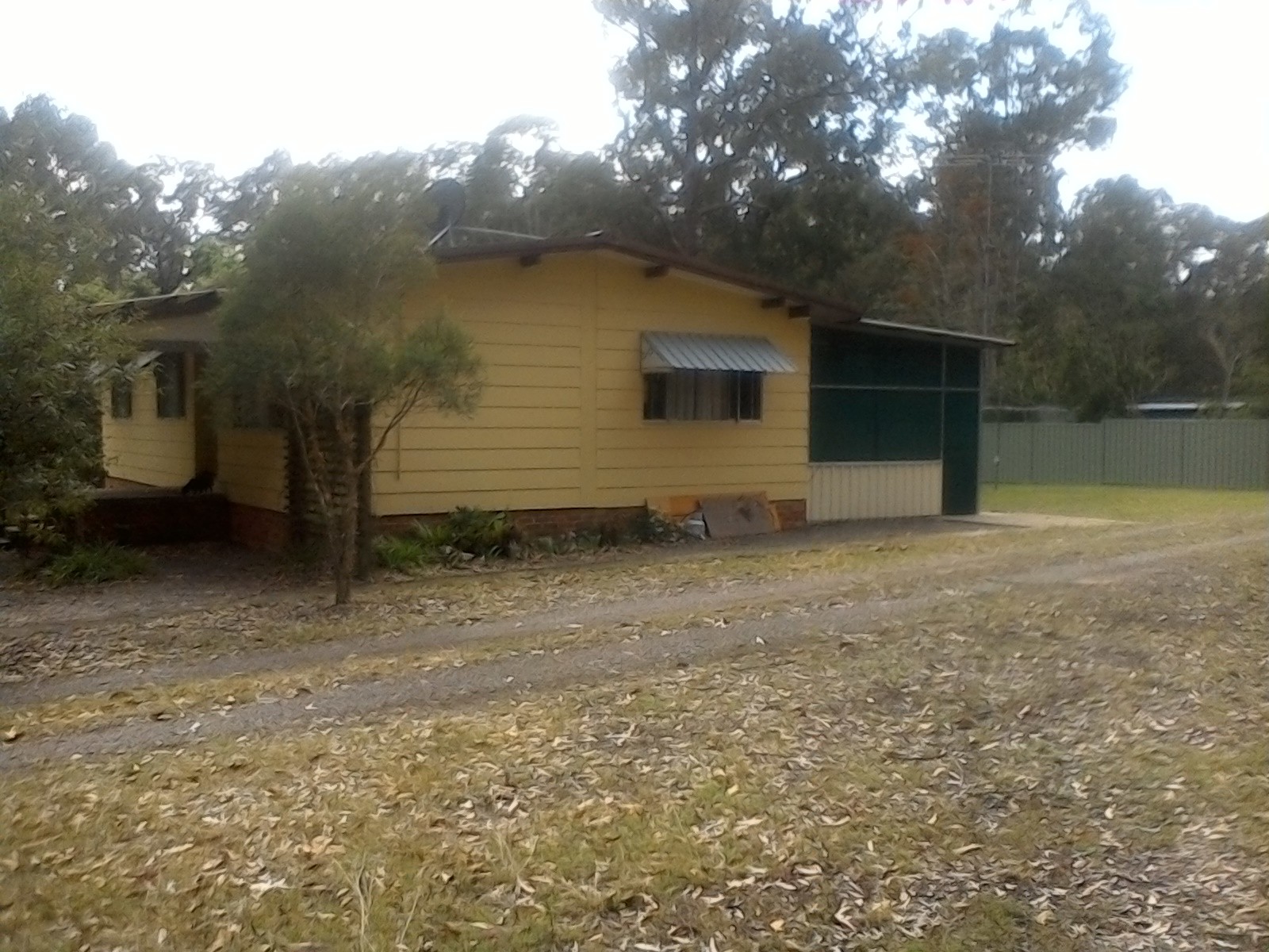 CLARENCE TOWN-COUNTRY LIFESTYLE