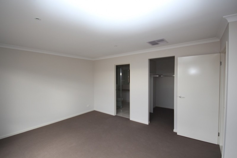 Pet Friendly and Close to Club Armstrong