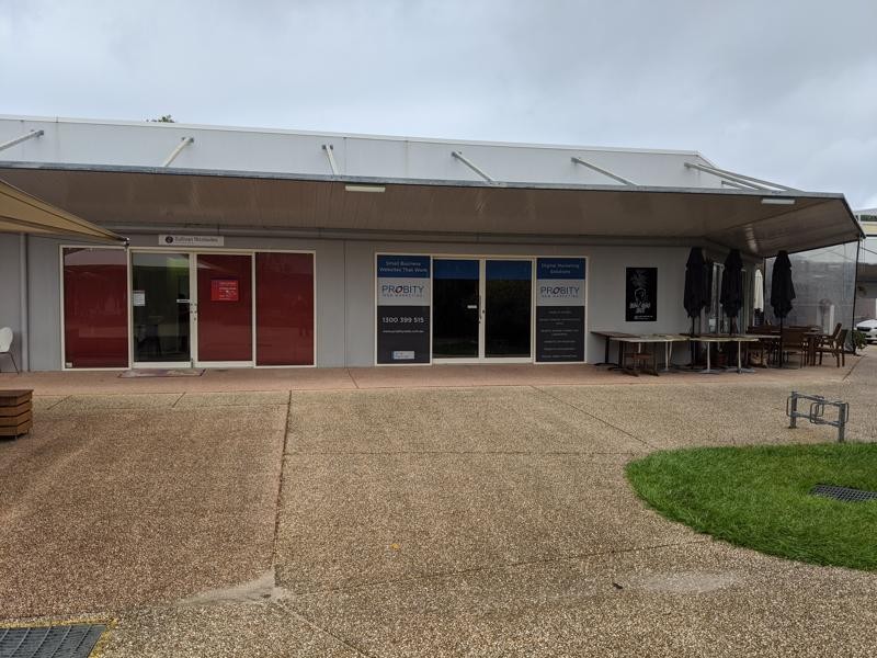 PACIFIC ON COOLUM GROUND FLOOR SPACE - IDEAL OFFICE / MEDICAL / RETAIL