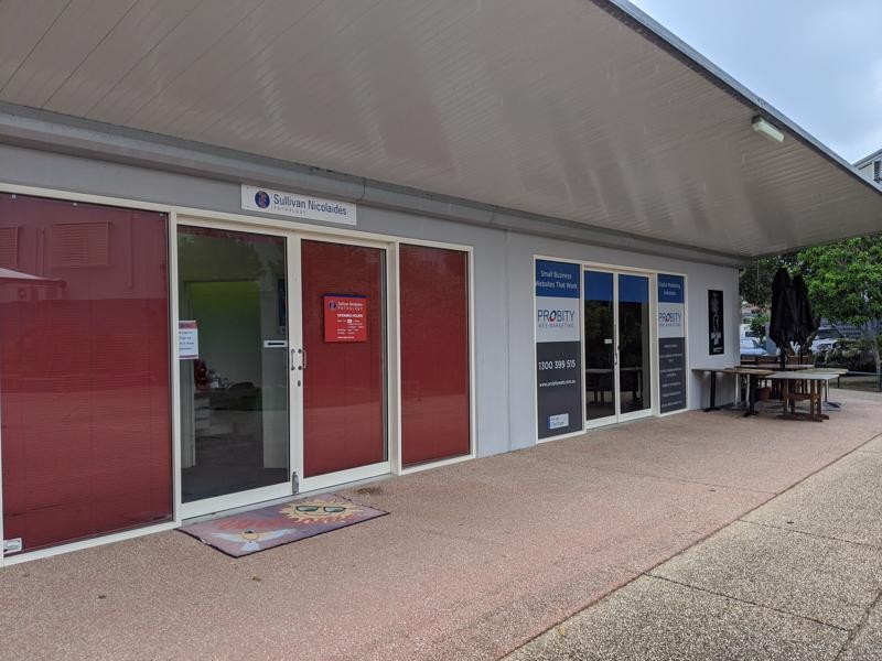 PACIFIC ON COOLUM GROUND FLOOR SPACE - IDEAL OFFICE / MEDICAL / RETAIL