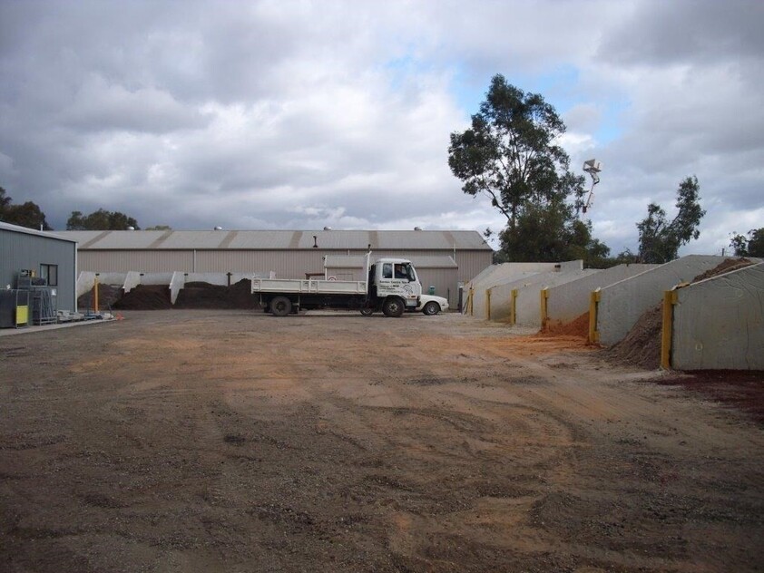 GARDEN CENTRE BUSINESS. SANDS, SOILS, MULCH AND NURSERY - FREEHOLD OR LEASEHOLD