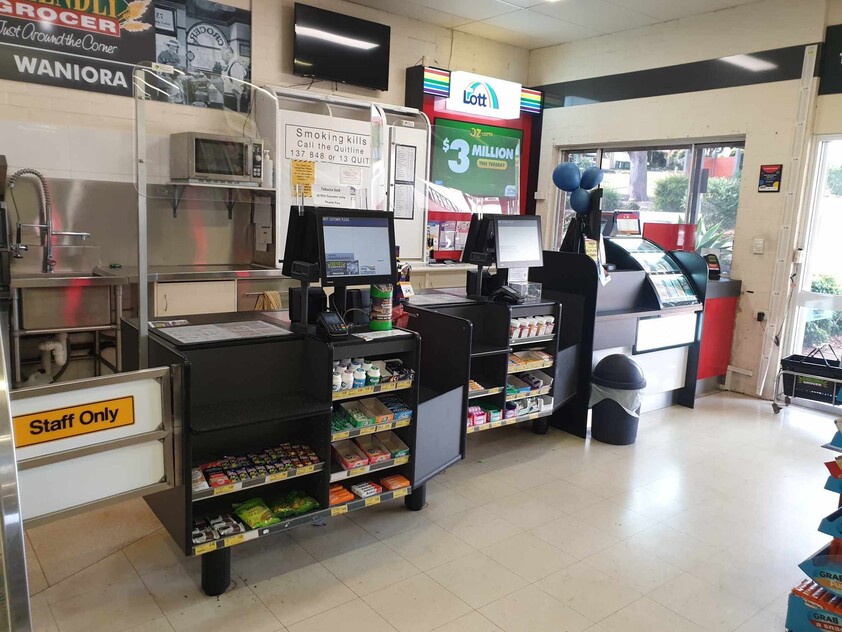 Supermarket with NSW Lotteries!!! Great location!