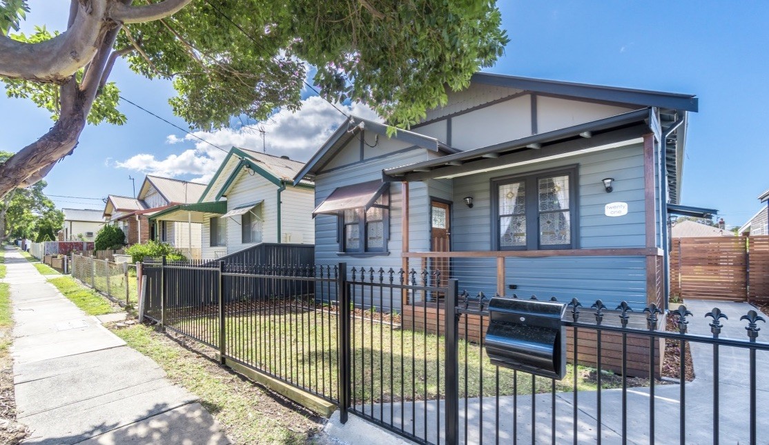 21 Woodstock Street Mayfield NSW 2304 House for Sold