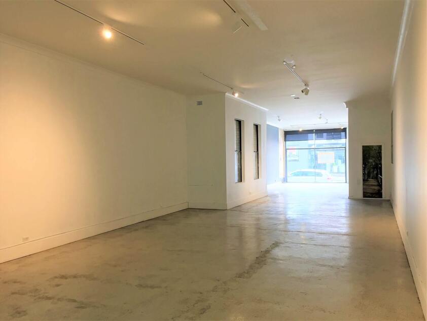 PRICE DROP - PROMINENT CITY FRINGE SHOP IN SUPER LOCATION – 209 sqm TOTAL - 3 UNDERCOVER CAR SPACES