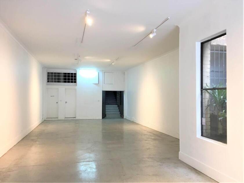PRICE DROP - PROMINENT CITY FRINGE SHOP IN SUPER LOCATION – 209 sqm TOTAL - 3 UNDERCOVER CAR SPACES