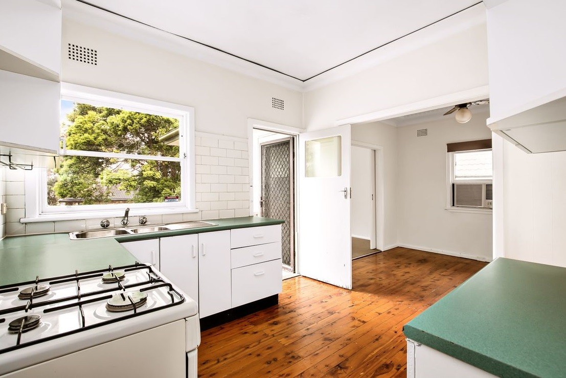 25 Victor Road Brookvale NSW 2100 House for Rent