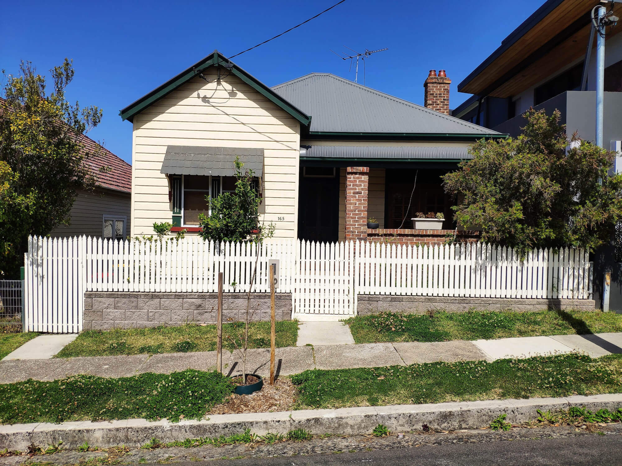 165 Denison Street Hamilton NSW 2303 House for Rent