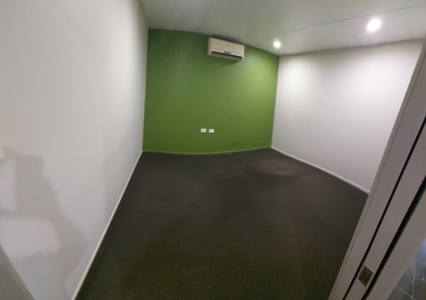 For sale/lease Retail, office, workshop and sheds.