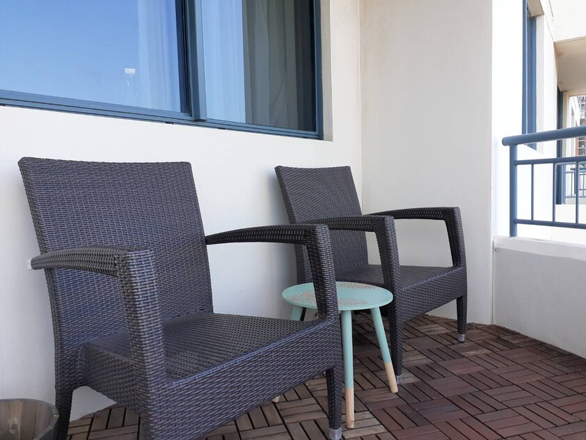 Spacious apartment with huge balcony with stunning view