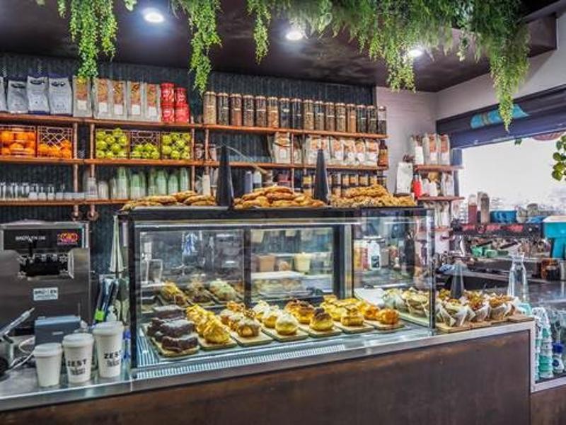 'Patissez' - A High Profile Cafe, Unique Like No Other
