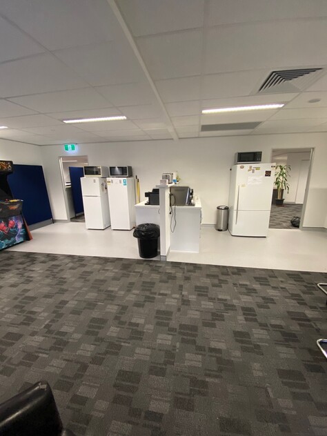FULLY CONTAINED OFFICE BUILDING FOR LEASE. 65 SQM