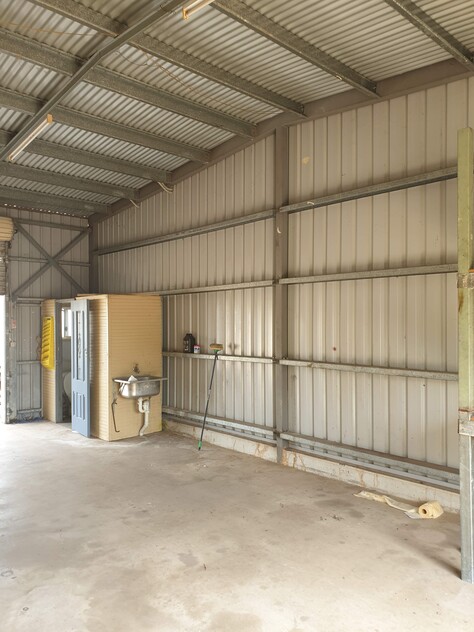 AFFORDABLE SECURE WAREHOUSE
