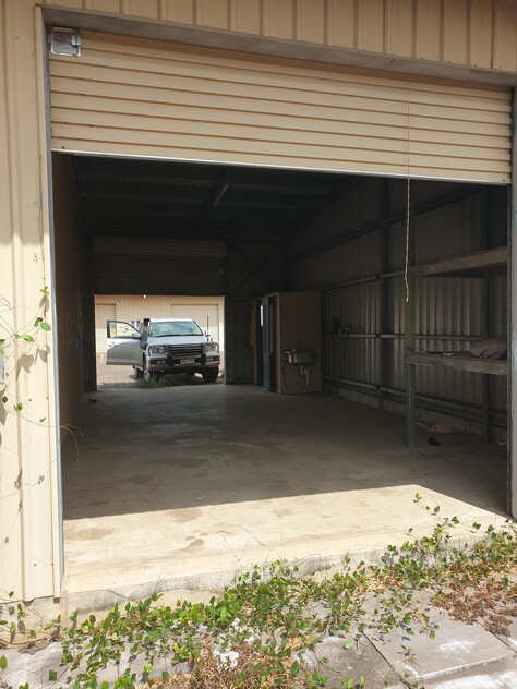 AFFORDABLE SECURE WAREHOUSE