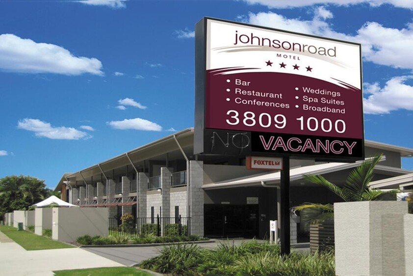 FREEHOLD COMMERCIAL PROPERTY - THE JOHNSON ROAD MOTEL