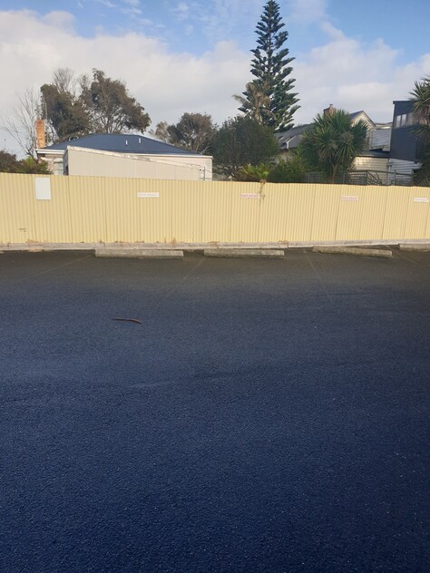 GREAT OCEAN ROAD MAIN BUSINESS CENTRE
