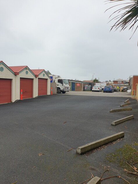 GREAT OCEAN ROAD MAIN BUSINESS CENTRE