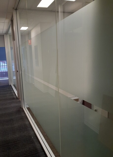 131 SQM OF RETAIL/OFFICE SPACE - HIGH EXPOSURE ON MAIN ROAD CARDIFF