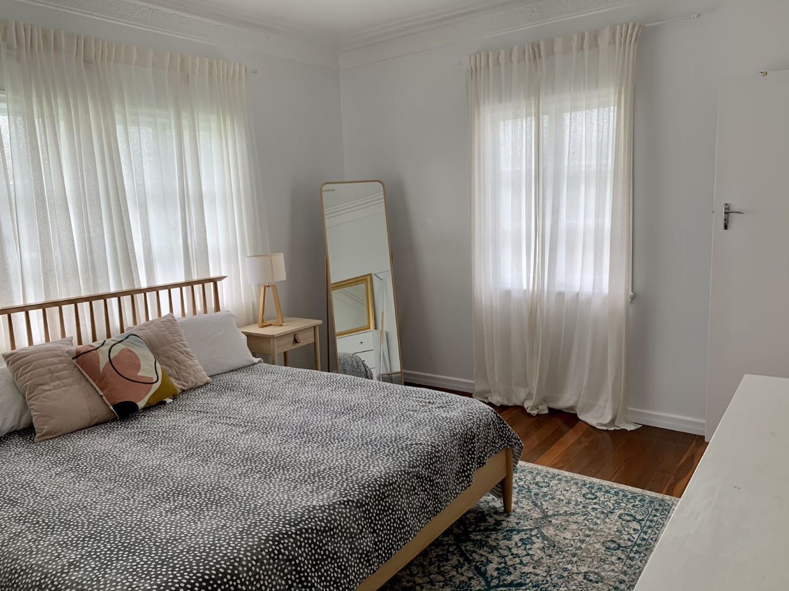 52 Warburton Street Bardon QLD 4065 House for Rent