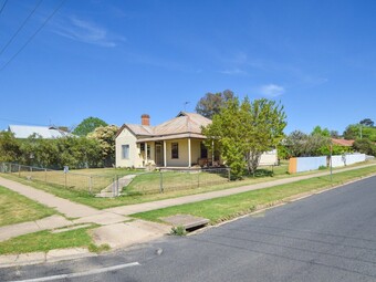  19 Wombat Street Young NSW 2594