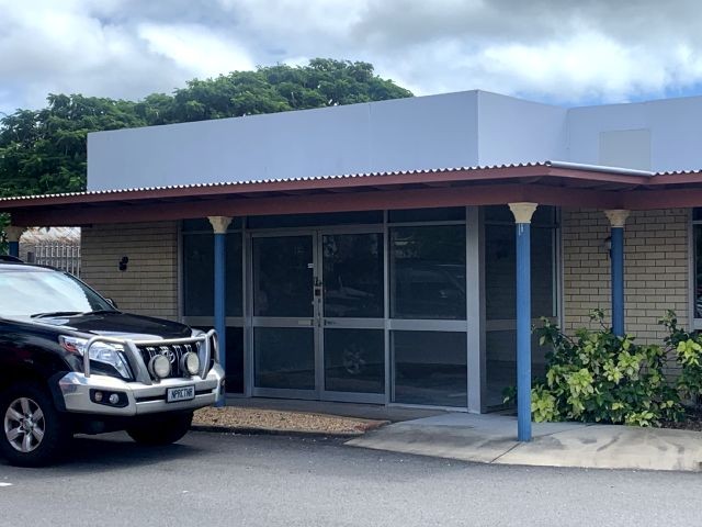 OFFICE 82 m2 - FOR LEASE (ALSO AVAILABLE FOR SALE)