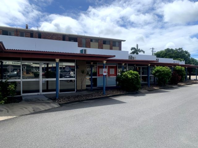 OFFICE 82 m2 - FOR LEASE (ALSO AVAILABLE FOR SALE)