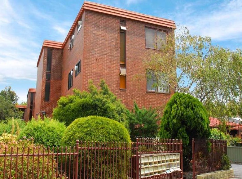 3/47 Railway Place West Flemington VIC 3031 Apartment for Rent
