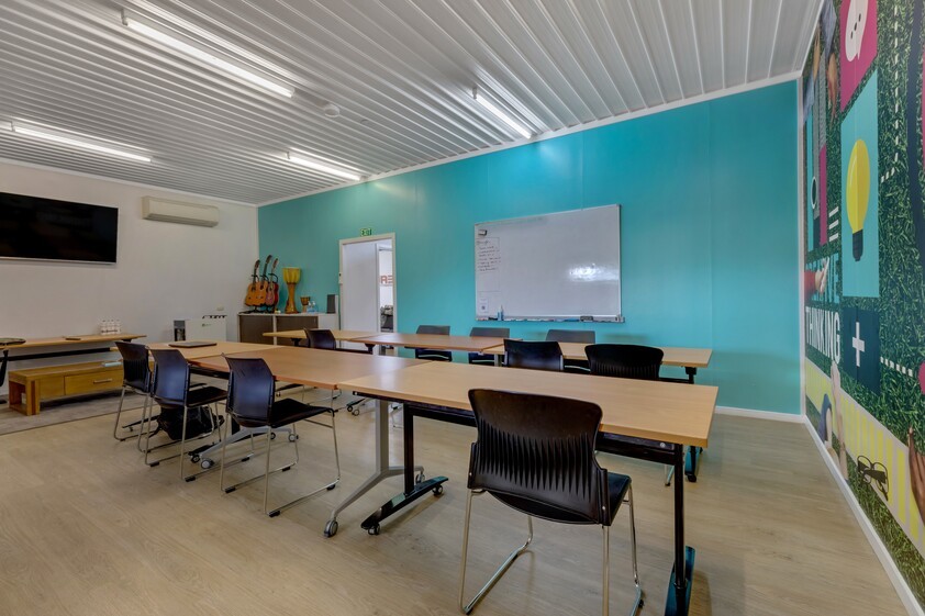North Mackay Retail/Office and Workshop Space – Two Lettable Spaces