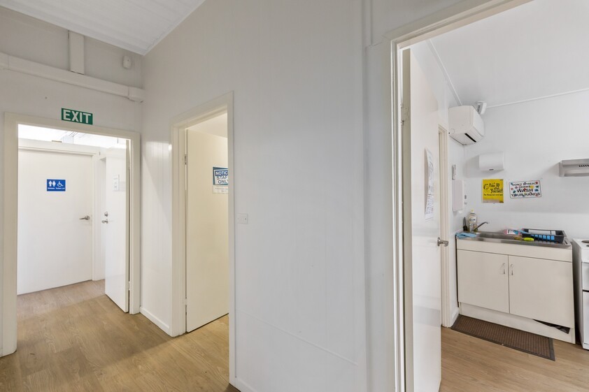 North Mackay Retail/Office and Workshop Space – Two Lettable Spaces