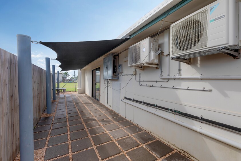 North Mackay Retail/Office and Workshop Space – Two Lettable Spaces