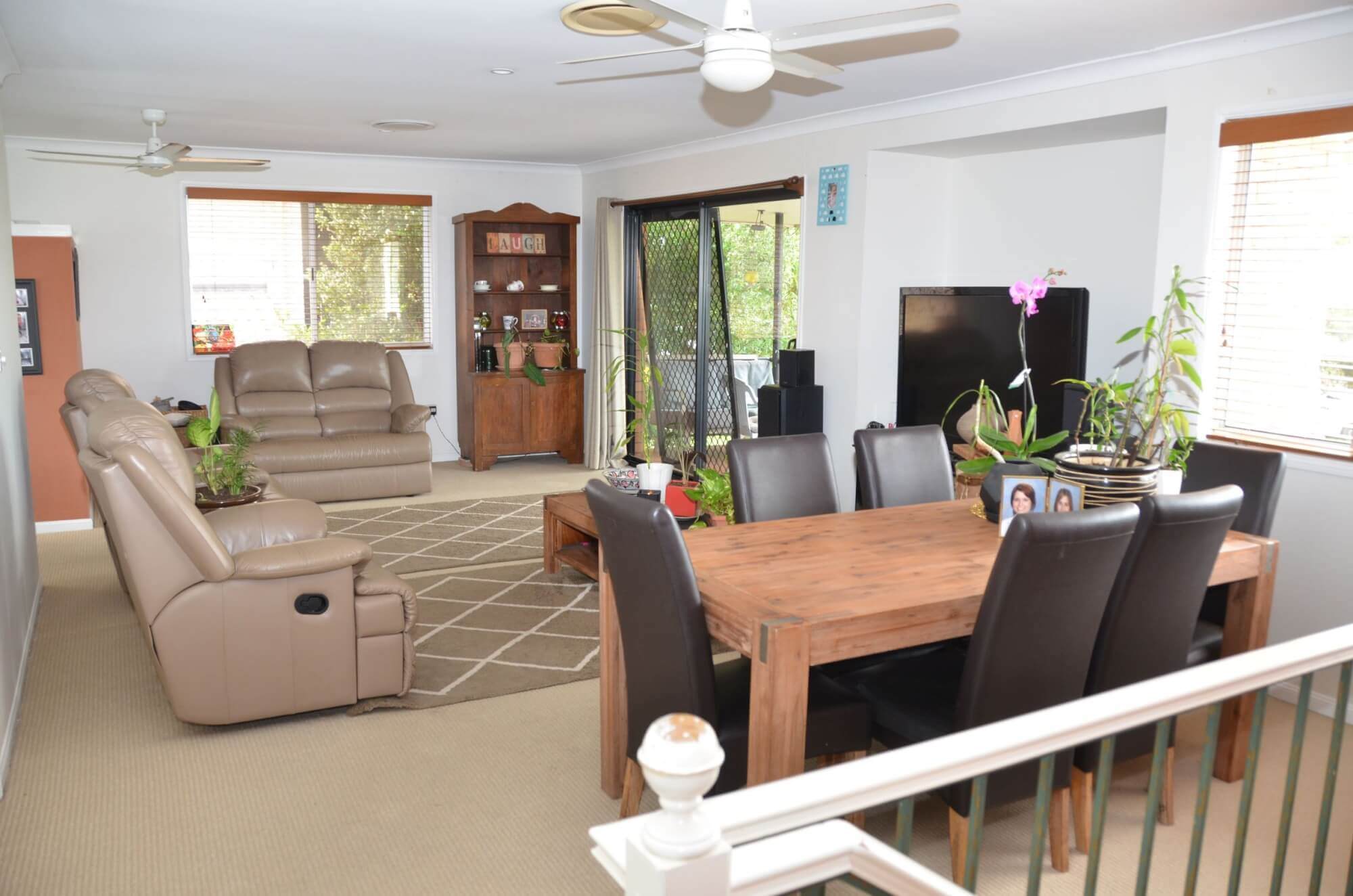 69 Bamboo Avenue Benowa QLD 4217 House for Rent