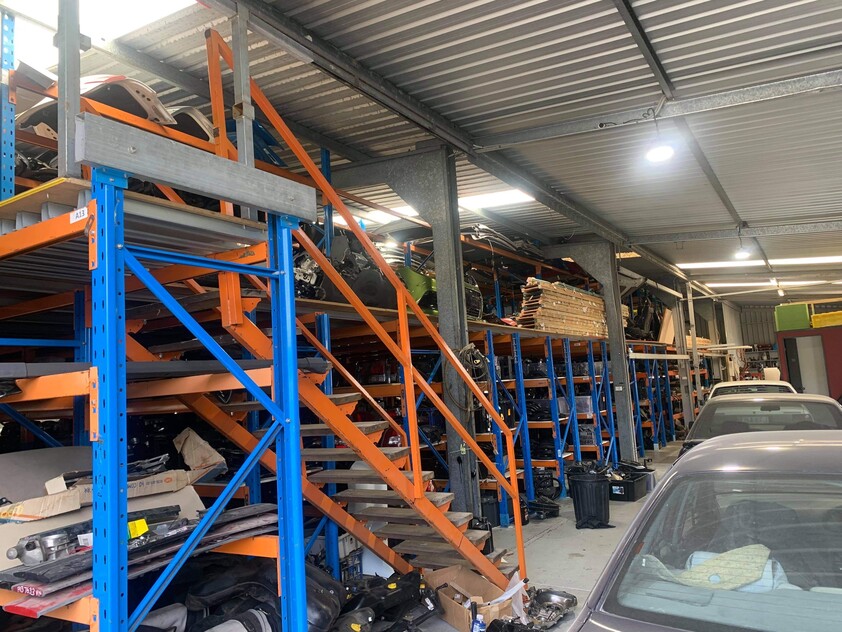 FREEHOLD -SALE OR LEASE CAN INCLUDE COMMODORE WRECKER