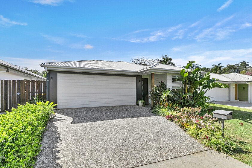 5 Palmerston Crescent Beerwah QLD 4519 House for Sold