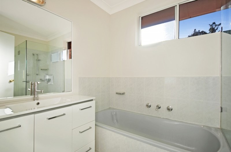 42/19 Cottee Drive Epping NSW 2121 Townhouse for Rent