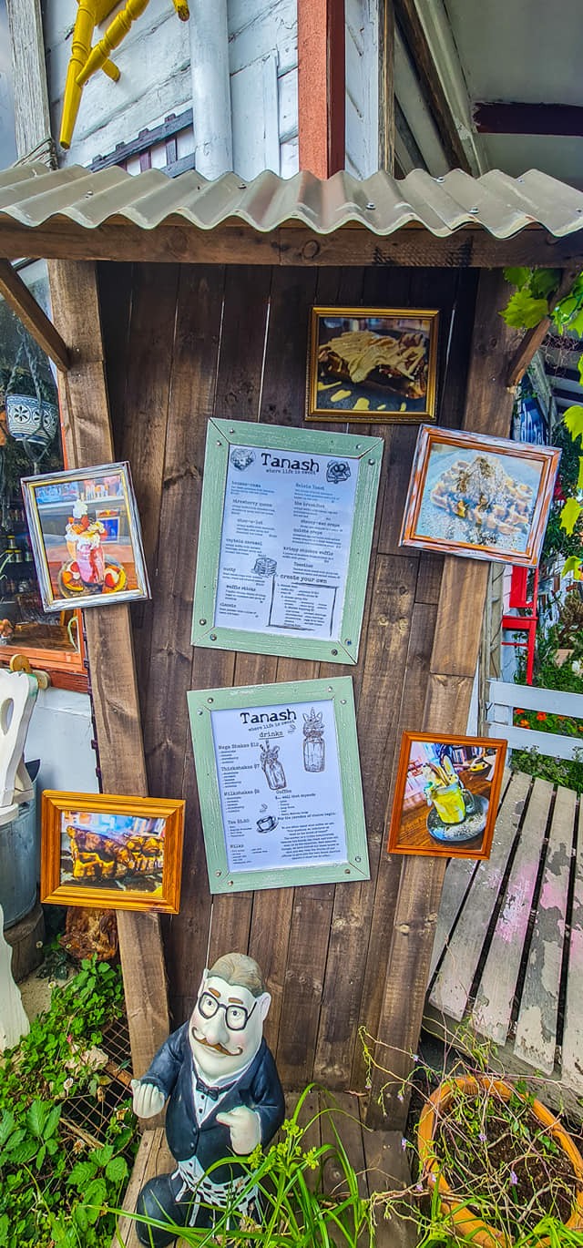 Tanash Coffee and Waffles – San Remo