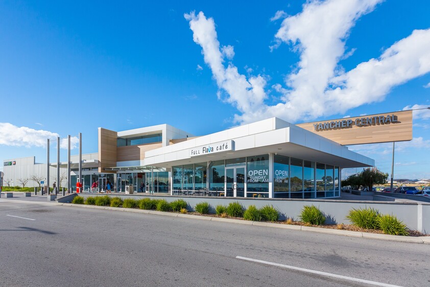 Your local centre in a booming catchment